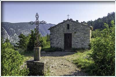 La randonnée de Beaumont-du-Ventoux et la chapelle Saint-Sidoine